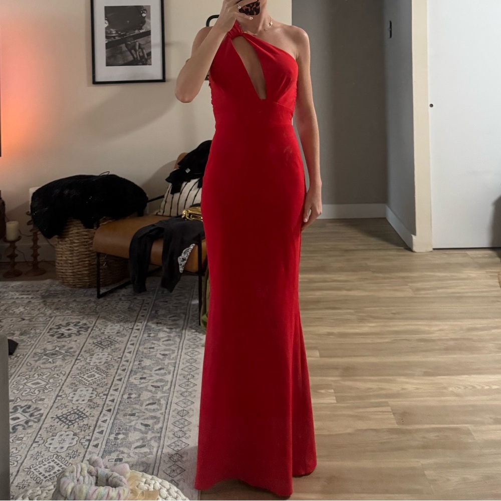 Elegant Red Evening Gown